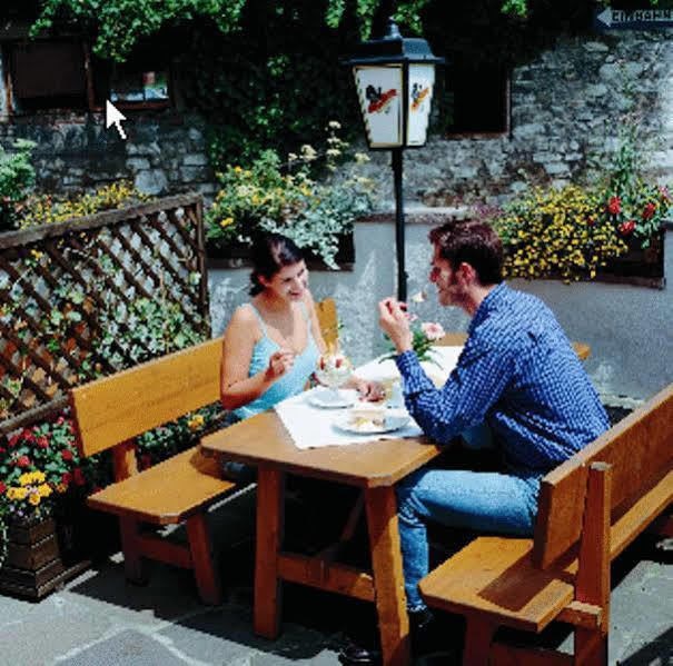 Hotel Restaurant Gradlwirt Niederndorf  Luaran gambar