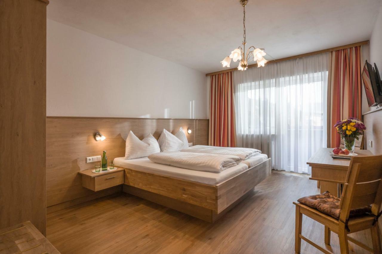 Hotel Restaurant Gradlwirt Niederndorf  Luaran gambar